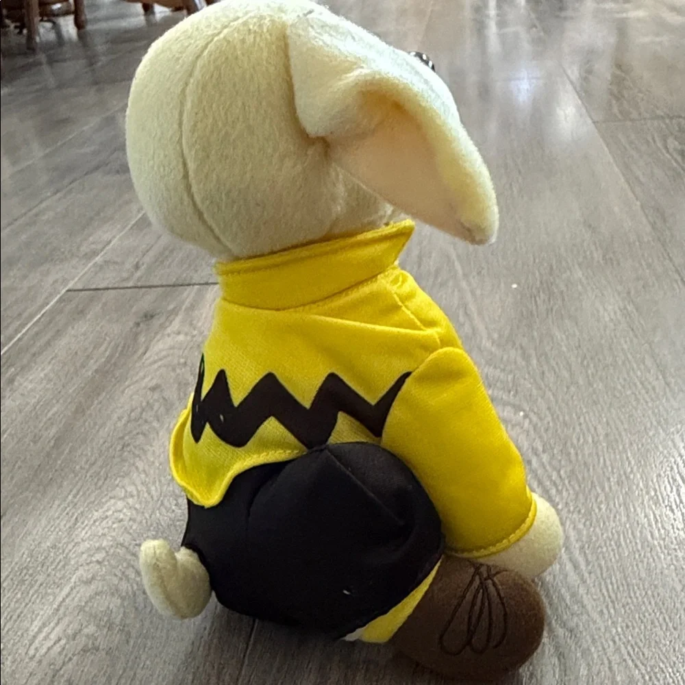 limited-edition Raising Cane's Peanuts Charlie Brown Plush Puppy - Picture 5 of 6